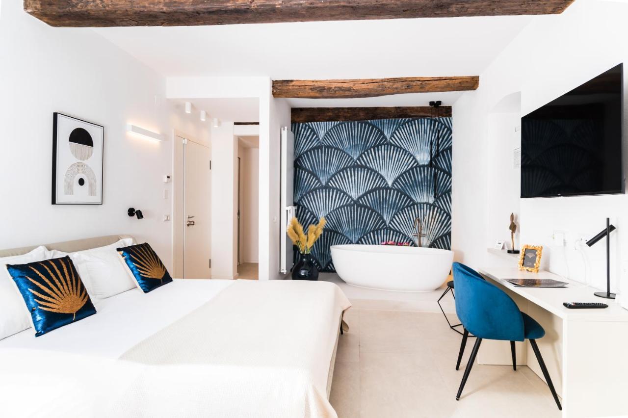 Mada Charm Apartments Piazza Вернаца Екстериор снимка